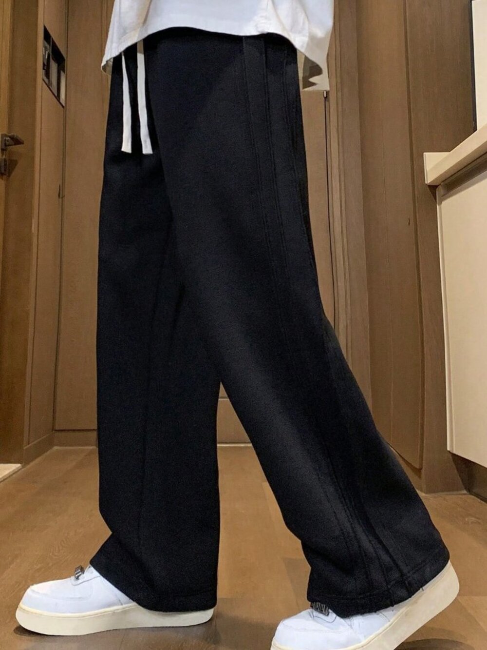 Black Casual Men's Loose Straight Leg Pants